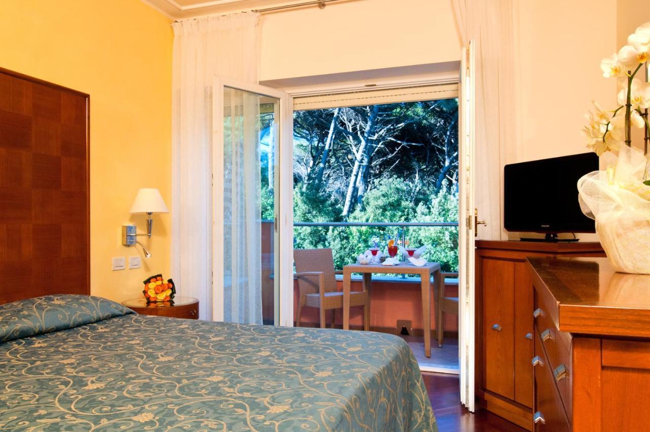 Versilia Palace Hotel Marina di Pietrasanta Exterior foto